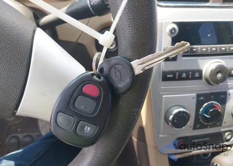 2010 Chevrolet Malibu Ls z USA, uszkodzony, nr VIN 1G1ZB5EB5AF183394